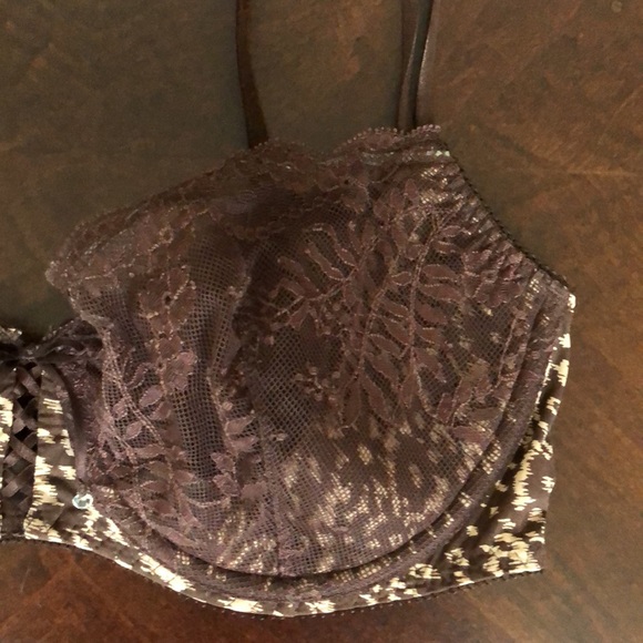 Victoria’s Secret unlined Demi bra - Picture 3 of 8